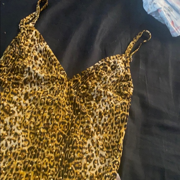 Small tank leopard - Picture 1 of 6